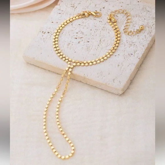 Delicate Hand Chain Bracelet A1714 - Picture 2 of 2